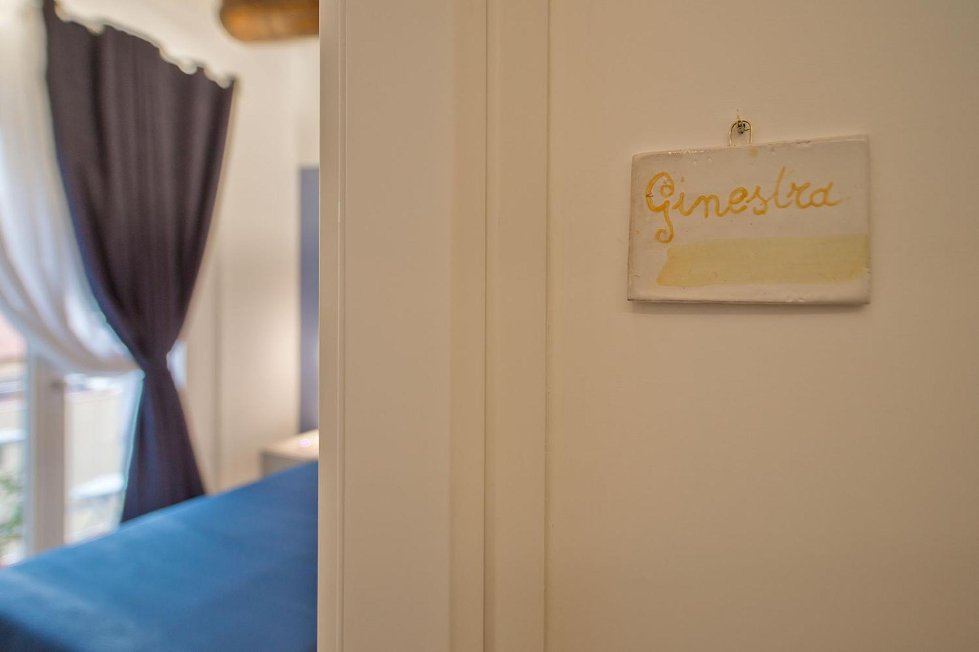 Bed and Breakfast La Viuzza Sorrent Exterior foto